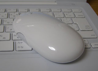 [挿絵] Apple wireless Mighty Mouse
